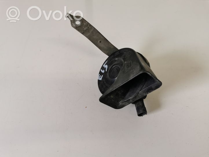 BMW 7 E65 E66 Horn signal 