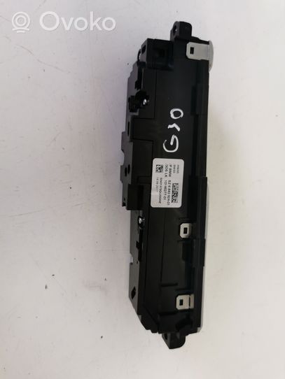 BMW 5 G30 G31 Interruttore di controllo della trazione (ASR) 6843924