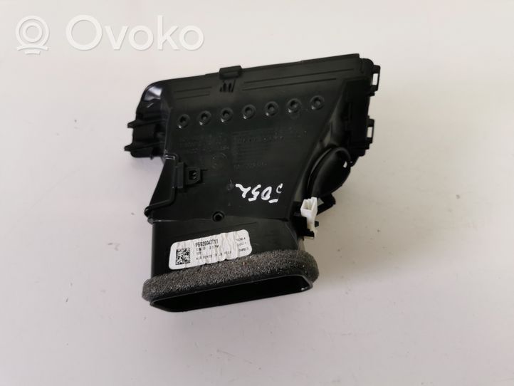 BMW X5 G05 Lango oro grotelės 21828910