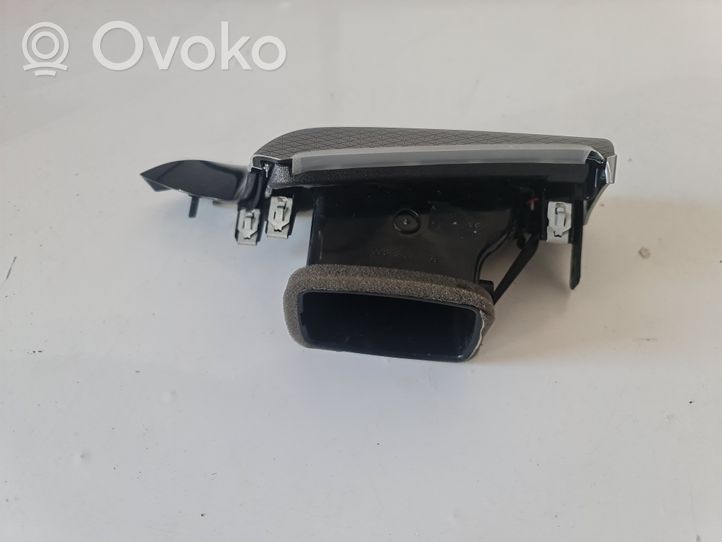 BMW 5 G30 G31 Copertura griglia di ventilazione laterale cruscotto 9329545