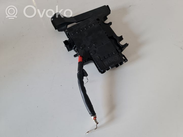 Volvo XC90 Узел подключения плюсовых проводов 31499159
