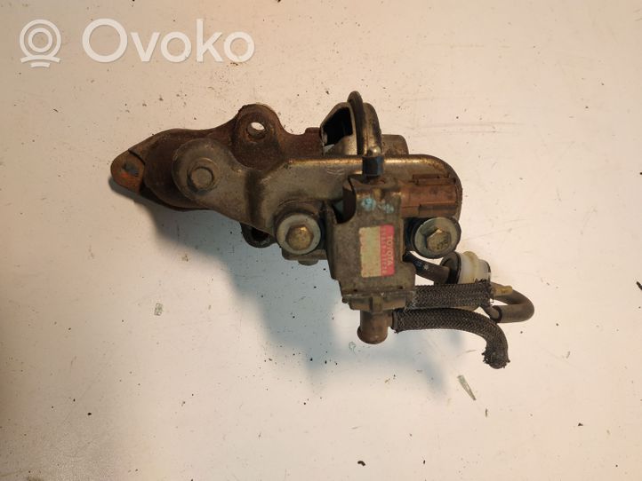 Toyota Corolla E120 E130 Soupape vanne EGR 2562027070