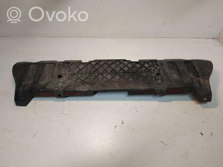 Nissan Pathfinder R51 Soporte de montaje del parachoques trasero 85222EB310