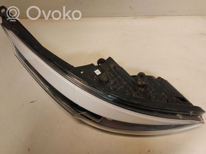 KIA Ceed Headlight/headlamp 3Z92101700