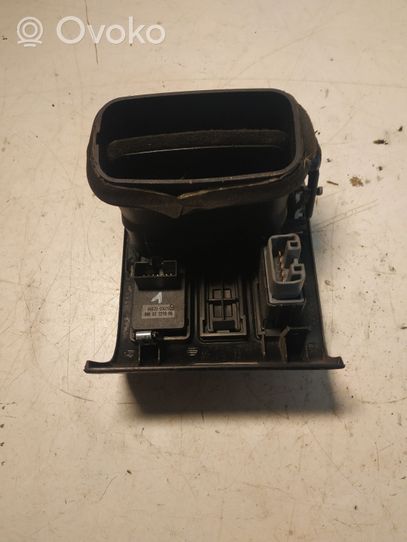 Toyota Avensis T220 Wing mirror switch 8487005020