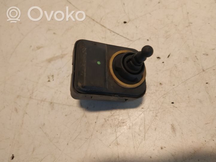 Toyota RAV 4 (XA30) Headlight level adjustment motor 