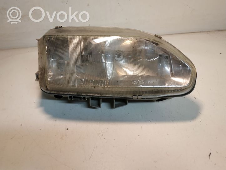 Renault Safrane Headlight/headlamp 