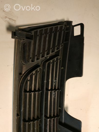 Saab 9-3 Ver1 Maskownica / Grill / Atrapa górna chłodnicy 4240867