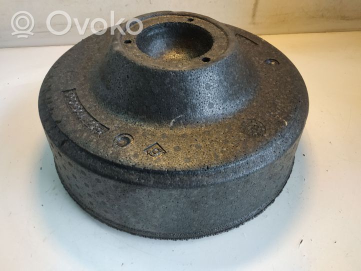 Toyota Avensis T250 Rivestimento vano della ruota di scorta 6477105050