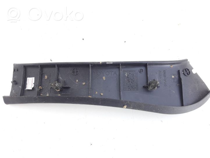 Toyota Corolla Verso AR10 Garniture latéral de hayon / coffre 679370F010