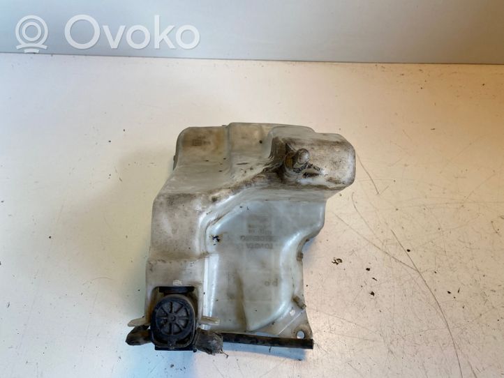 Toyota Corolla E100 Réservoir de liquide lave-glace 060351618