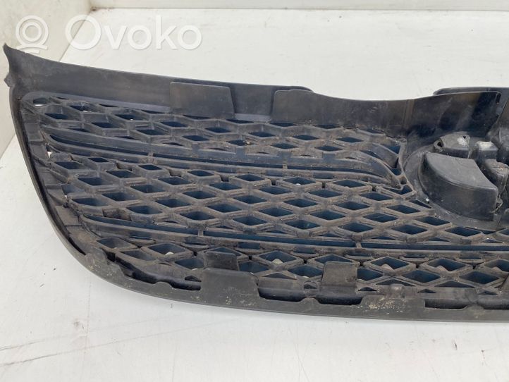 Toyota Corolla E120 E130 Grille calandre supérieure de pare-chocs avant 531111A480