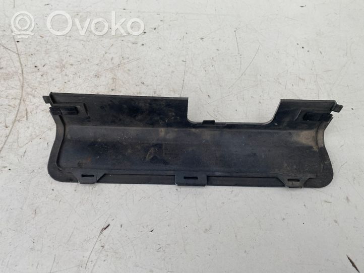 Opel Zafira A Moulure inférieure de pare-chocs arrière 90580825