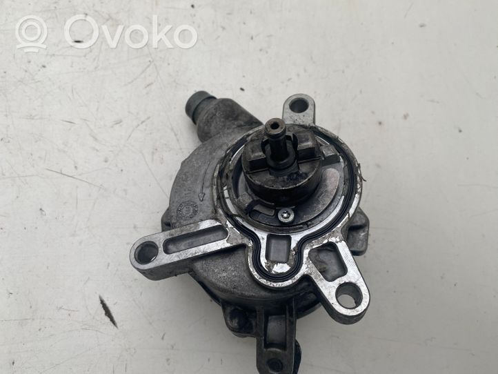 Volvo S80 Pompa a vuoto 08699237