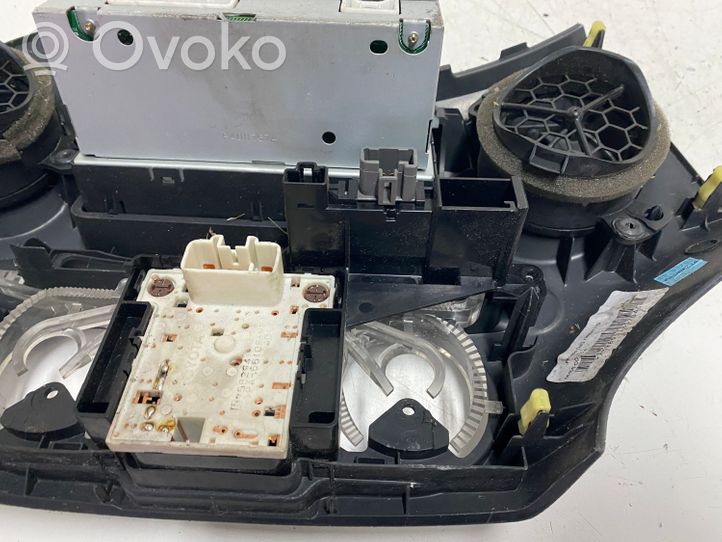 Toyota Yaris Oro kondicionieriaus/ klimato/ pečiuko valdymo blokas (salone) 861100D040