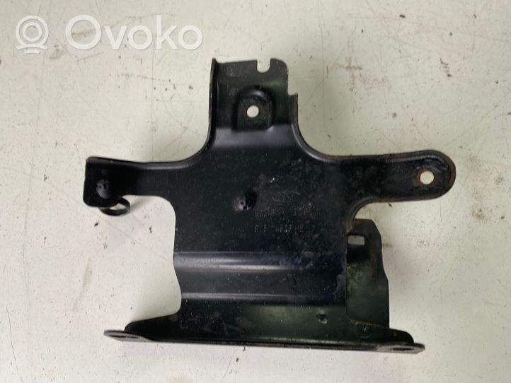 Ford Focus Autres pièces compartiment moteur 8V5114536HE