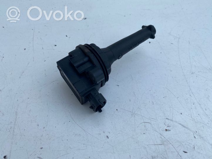 Volvo XC70 Bobine d'allumage haute tension 0221604001