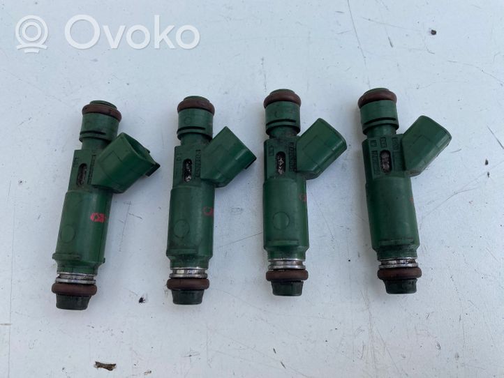 Volvo V70 Fuel injectors set 9470229