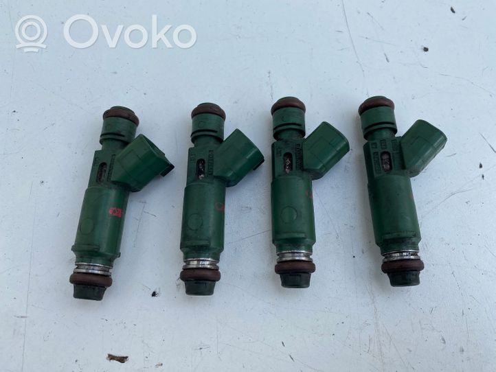 Volvo V70 Fuel injectors set 9470229