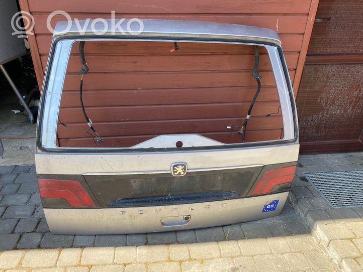 Peugeot 806 Tylna klapa bagażnika 1482030080