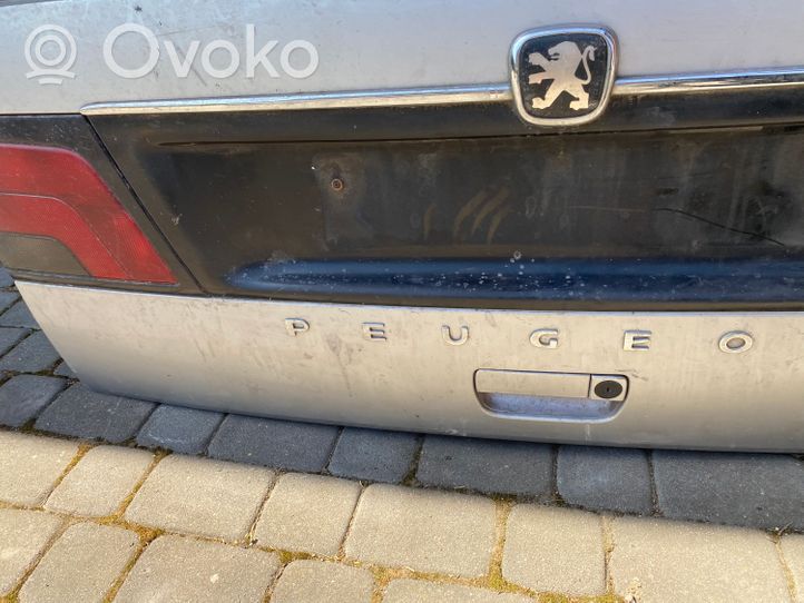 Peugeot 806 Tylna klapa bagażnika 1482030080