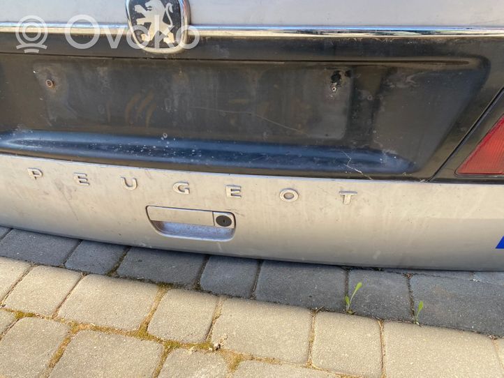Peugeot 806 Tylna klapa bagażnika 1482030080