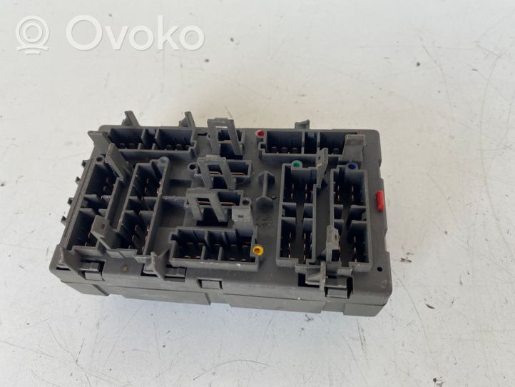 Peugeot 806 Sulakemoduuli 5970109547