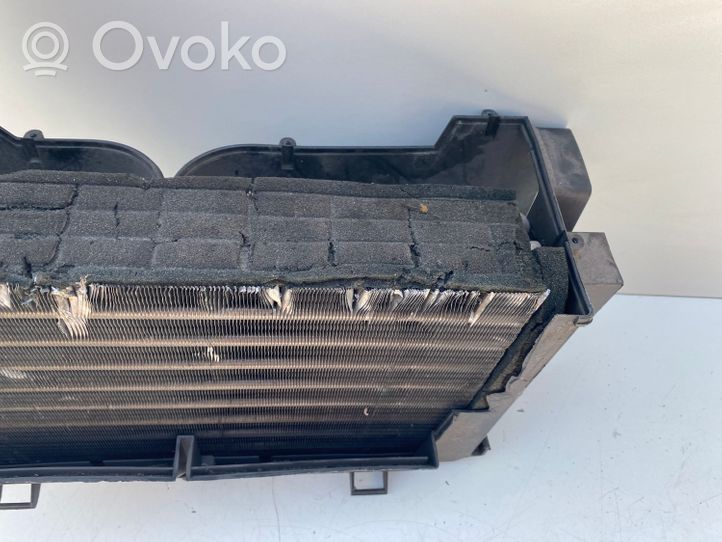 Peugeot 806 Gaisa kondicioniera radiators (salonā) 52147090