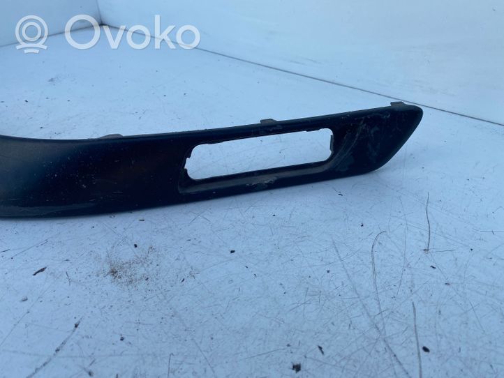 Volvo S80 Kampinė priekinio bamperio dalis 09151823