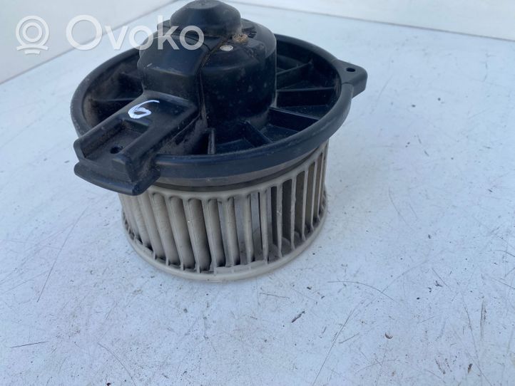 Toyota Corolla E90 Ventola riscaldamento/ventilatore abitacolo 1940000071