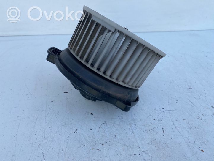 Toyota Corolla E90 Ventola riscaldamento/ventilatore abitacolo 1940000072