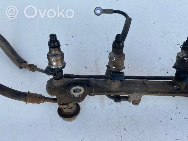 Toyota Camry Wtryskiwacze / Komplet 2325074060