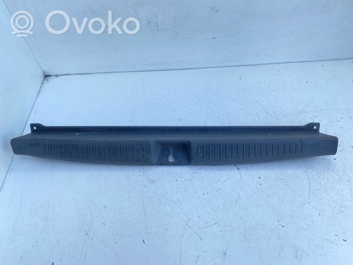 Toyota Avensis T220 Rivestimento di protezione sottoporta del bagagliaio/baule 5838705060