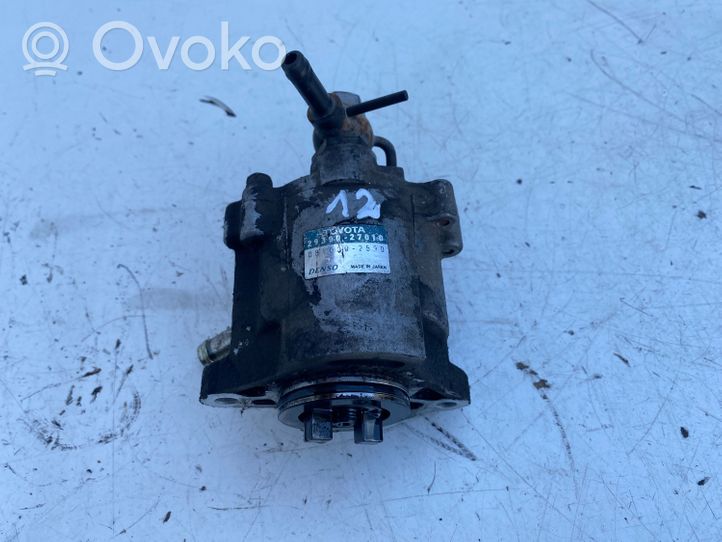 Toyota Avensis T220 Alipainepumppu 2930027010