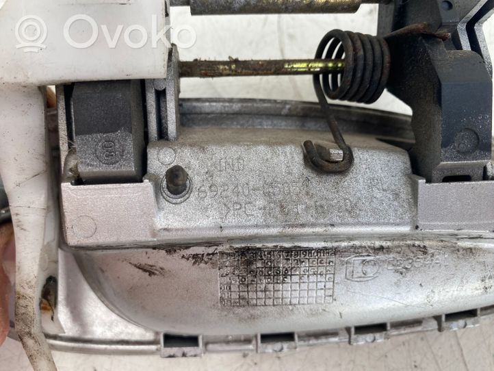 Toyota Avensis T220 Takaoven ulkokahva 6924005051