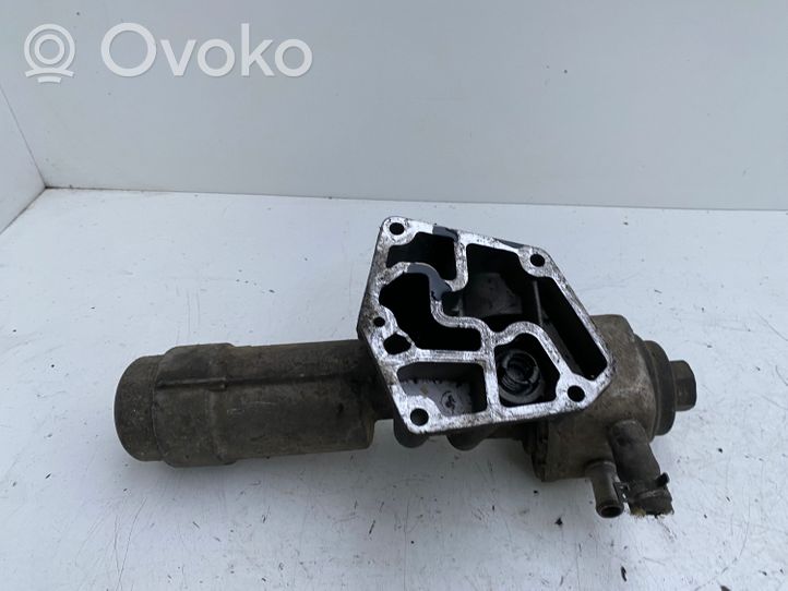 Volkswagen PASSAT B5.5 Supporto di montaggio del filtro dell’olio 038115389B