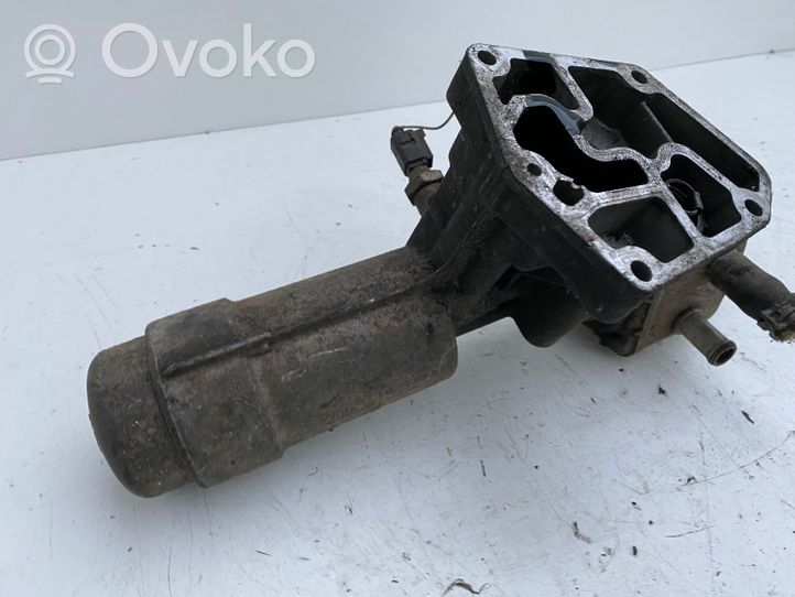 Volkswagen PASSAT B5.5 Supporto di montaggio del filtro dell’olio 038115389B