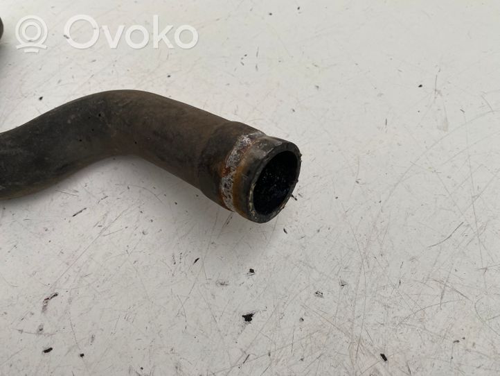 Volvo S80 Tubo flessibile del liquido di raffreddamento del motore 3787