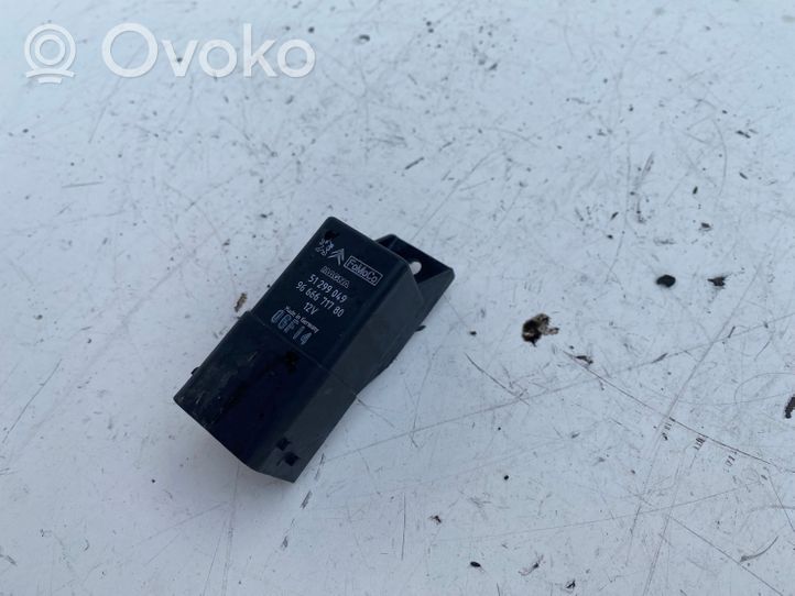 Volvo V40 Przekaźnik / Modul układu ogrzewania wstępnego 9666671780