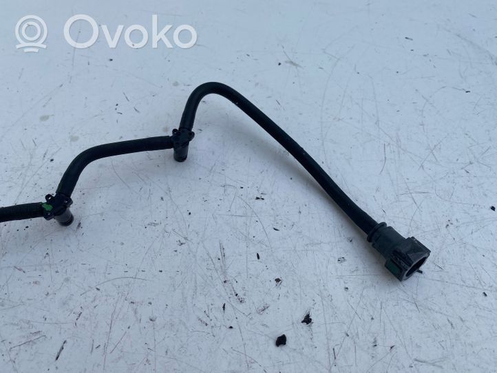 Volvo V40 Linea/tubo flessibile di ritorno del carburante 