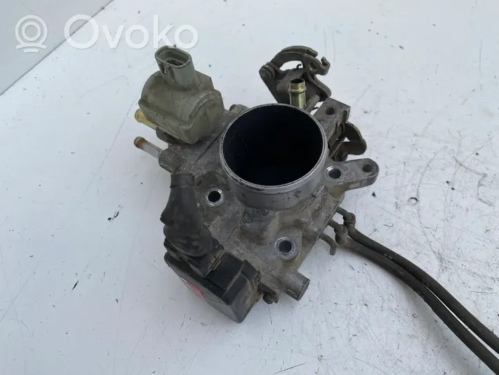 Toyota Corolla E90 Clapet d'étranglement 8945232020