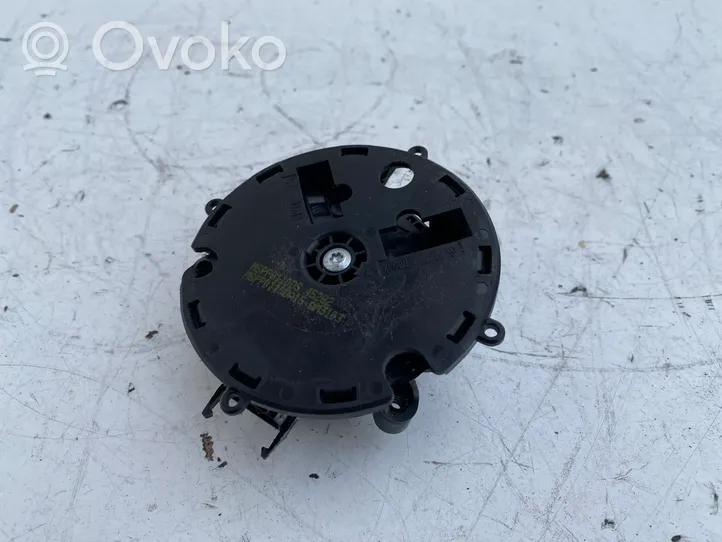 Toyota Yaris Element lusterka bocznego drzwi przednich 45282