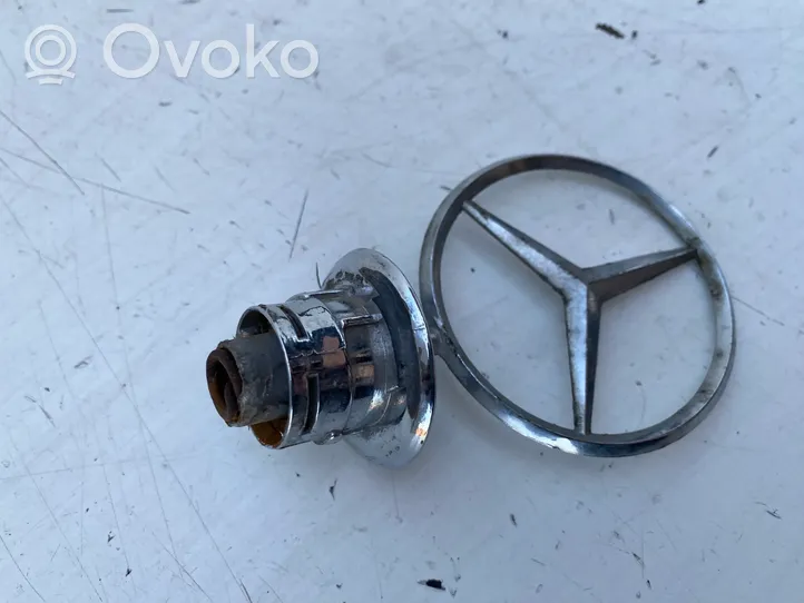 Mercedes-Benz 190 W201 Valmistajan merkki/logo/tunnus 