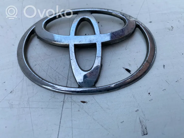 Toyota Avensis T220 Emblemat / Znaczek tylny / Litery modelu 56624