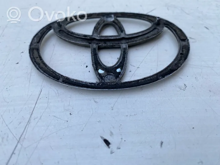 Toyota Avensis T220 Logo, emblème de fabricant 56624