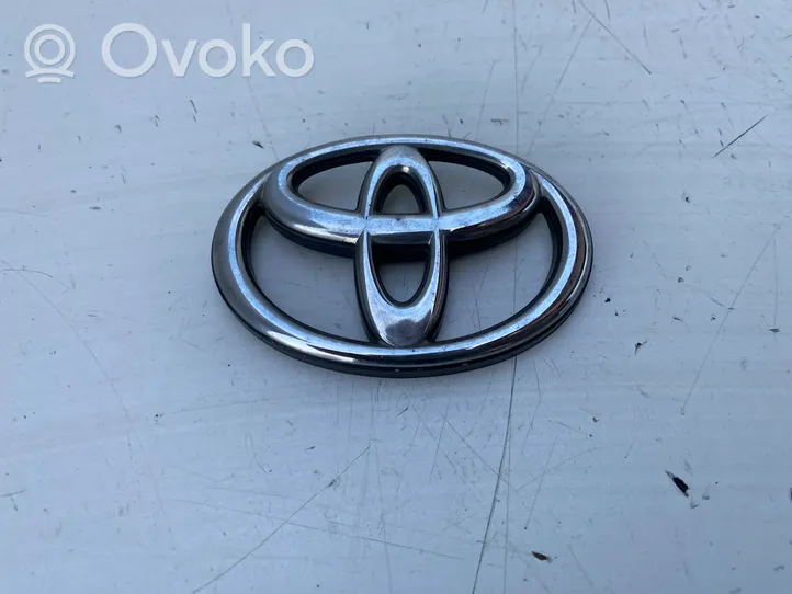 Toyota Corolla E100 Logo, emblème de fabricant 7547112030