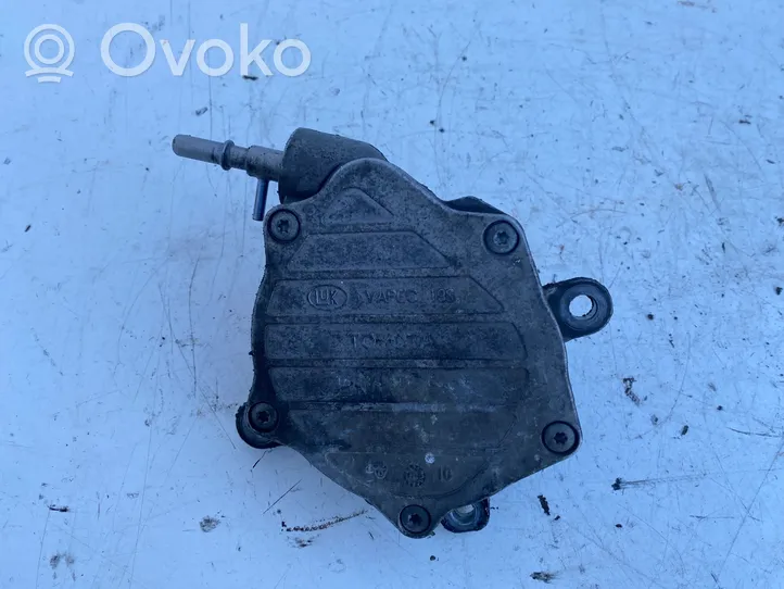 Toyota Avensis T250 Alipainepumppu 18100775