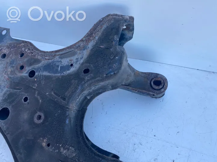 Toyota Avensis T250 Front subframe 