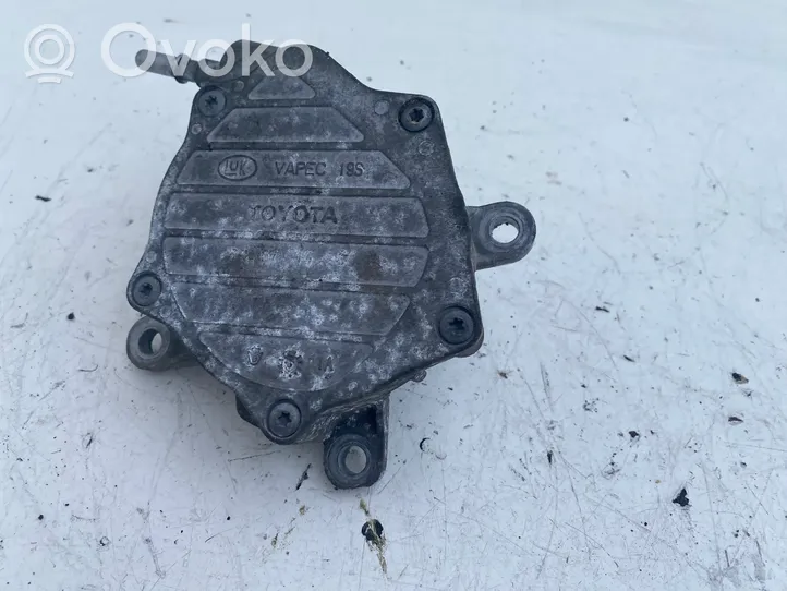 Toyota Avensis T250 Vakuumo pompa 21040695