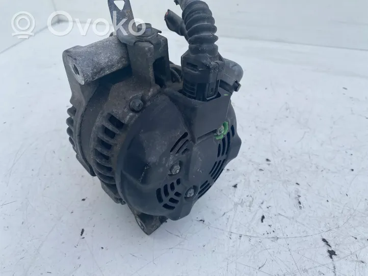 Toyota Avensis T250 Alternator 270600R011